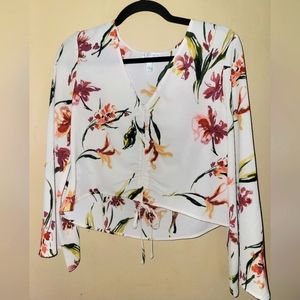 Floral Cropped Bell Sleeve Top